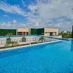 2 Bedroom With Rooftop Pool And Gym Apartamento