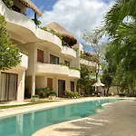 Hotel Niwa 4*