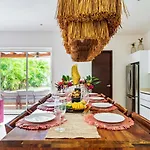 Ek'balam & Flamingo, Luxury Villas, Private Pool, Private Garden, Jacuzzi, 24h Security