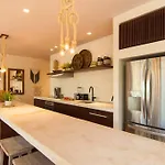 Spectacular Gaia/ph/private Pool Apartamento