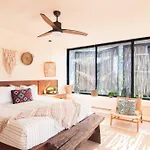 Spectacular Gaia/ph/private Pool Apartamento