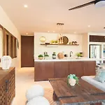 Spectacular Gaia/ph/private Pool Apartamento