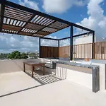 Amazingly Cozy Apartment Fitness & Meditation Zone