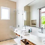 Villa Ek'balam & Flamingo, Luxury Villas, Private Pool, Private Garden, Jacuzzi, 24h Security Tulum