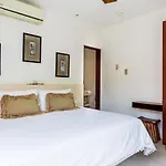 Ek'balam & Flamingo, Luxury Villas, Private Pool, Private Garden, Jacuzzi, 24h Security *