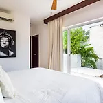 Villa Ek'balam & Flamingo, Luxury Villas, Private Pool, Private Garden, Jacuzzi, 24h Security