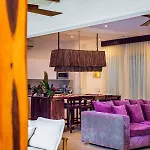 Ek'balam & Flamingo, Luxury Villas, Private Pool, Private Garden, Jacuzzi, 24h Security