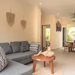 Toh1, Downtown Tulum