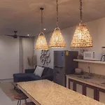 Hotel Stylish For 4 Rooftop & Pool Access