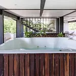 Hotel Wonderful Jungle In Mun With Private Pool *