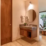 Bajocielo107 Lux 2br Priv Pool In Aldea Zama