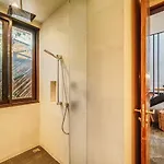 Divine 1br Ph With Private Pool And Spectacular Pools Apartment *