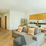 Enjoy Yaaxlum With So Many Amenities
