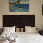 Hotel Basic Tulum