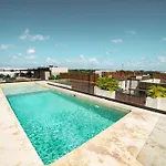 Tuluna 2 Bdr Apartment *Privpool+Patio+Amenities*
