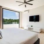 Central Park Tulum - Spa, Gym And Restaurant.