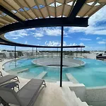 New Luxury Ph, Private Pool & Bikes Included