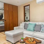 Private Swim Up Pool. Garden Patio.Near Beach/Town
