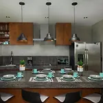 Penthouse 3 Bdr. Fast Internet, Security24/7, Pool