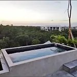 Penthouse 3 Bdr. Fast Internet, Security24/7, Pool