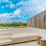 Blue Vistas 226 At Bungalows Village, Aldea Zama Hotel *