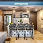 Apartment Divine 2br On Cenote Gym Tulum