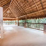 Charming Boho Entire W Patio Swing Apartment *
