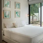 Panoramic 108c Lux 1br Large In La Veleta *