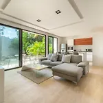Panoramic 108c Lux 1br Large In La Veleta *