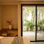 2 Bedbath-tulum-private Pool *