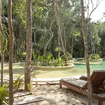 2 Bedbath-tulum-private Pool