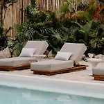 Milam Hotel