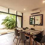 *Famliy House Country Club Akumal Bay & 3Bd *
