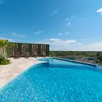 Menesse Tulum Hideaway - Elegant Bohemian Suite