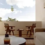 Opulent Studio Haven In La Veleta With Private Balcony, Rooftop Bliss And Stylish Lounge