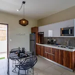 Paradise Chilli Home Unit 124