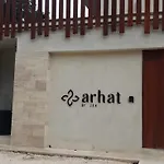 Arhat Tulum