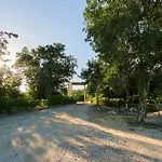 Villa Tortuga lux 4 Bdr Big garden*Pool *Cenote