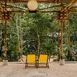 Сasa de vacaciones Zen Canto Tuuch :: May The Jungle Be With You