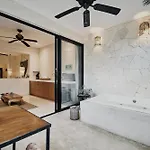 240m2 - 16 Persons - 6 - 2 Swimming Pool - 3 Jacuzzis Tulum