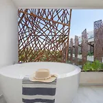 Hotel Jade