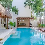 Hotel Moderna Yaxiik 19 *