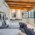 Moderna Yaxiik 19 *