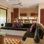 Hotel Niwa 4*