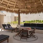 Hotel Niwa 4*