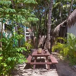 Pal Mar Glamtainer Tulum