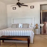 La Conchita (adults Only) Hotel