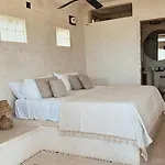 Hotel La Conchita (adults Only)