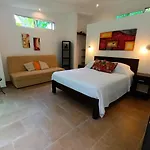 Viila Ixchel Jungle Pool