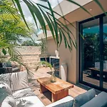 Luxurious Oasis Jacuzzi With Art Gallery And Pool Apartamento *